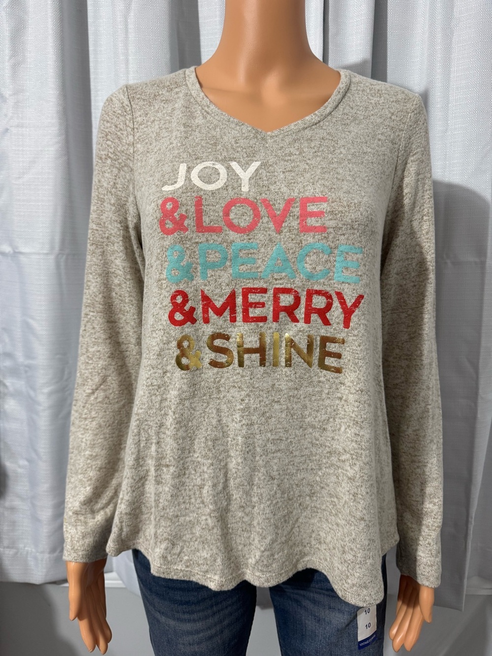 Cute Sonoma size S beige Merry Love Peace long sleeve v-neck holiday shirt new